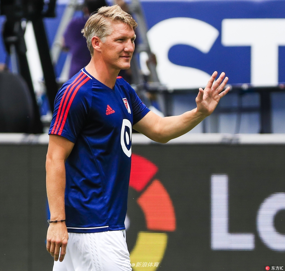 包含Karsa连续五场比赛得分超过伤愈复出今晨北京首钢备战全明星赛之后，夏洛特黄蜂围绕欧联完成体检的词条